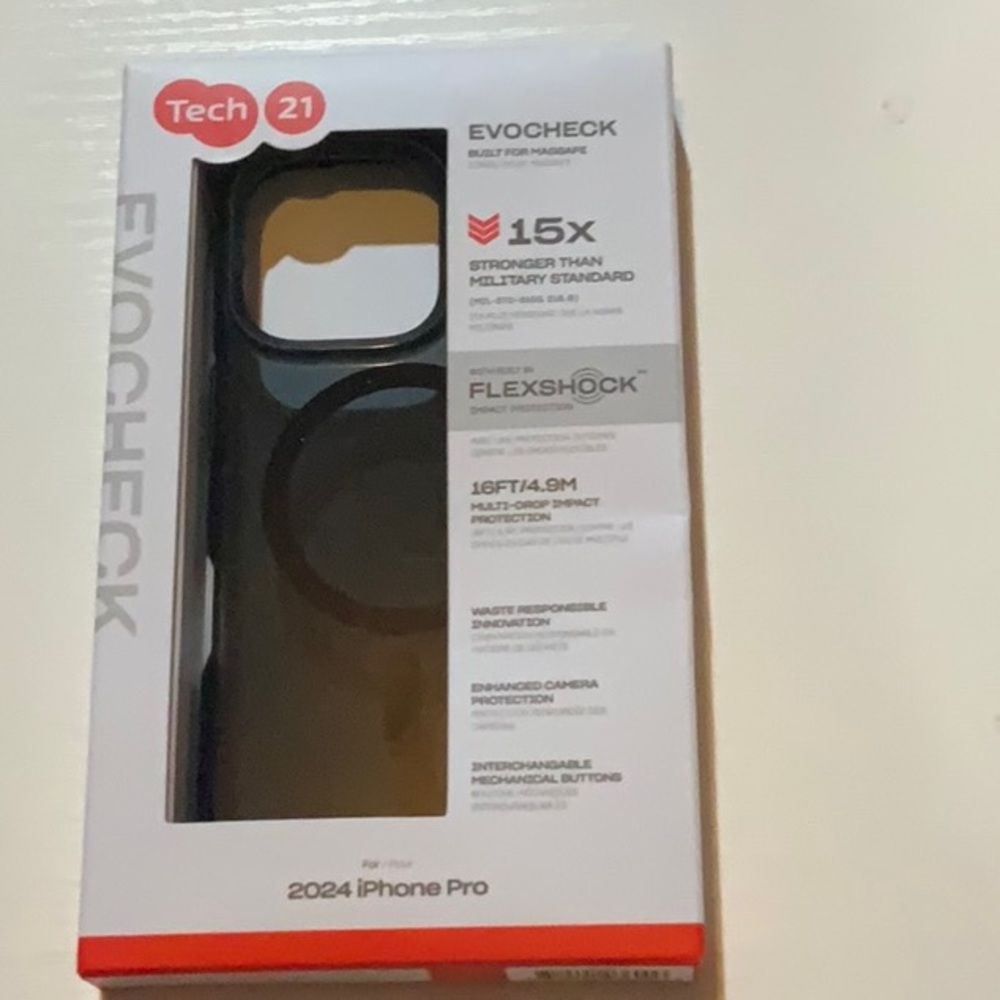 Tech21 Black Slim Protective Case for iPhone Pro